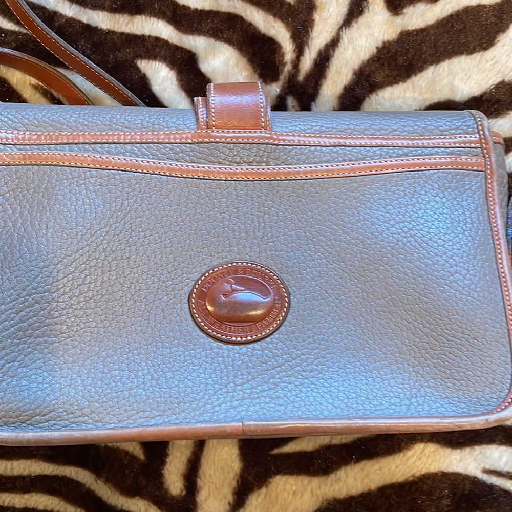 Dooney & Bourke Crossbody Bag - Picture 4 of 11